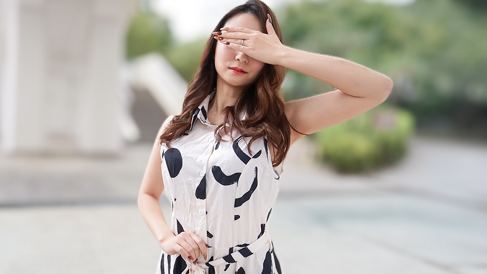 my family doesn't know about my dazzling side ~ the wife of a highly capable department head ~ ayumi kojima