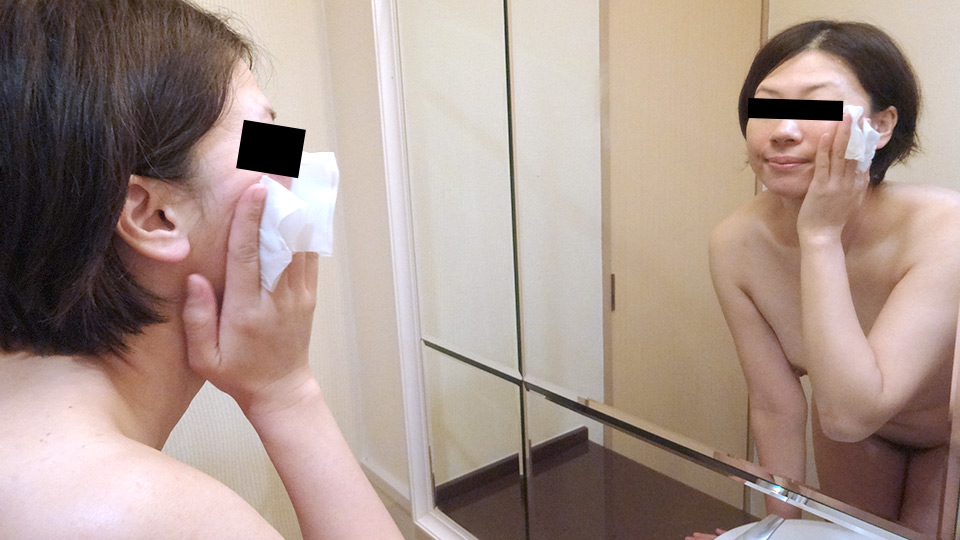 スッピン熟女 〜おっとり天然妻のほんわか素顔〜            シリーズ特設