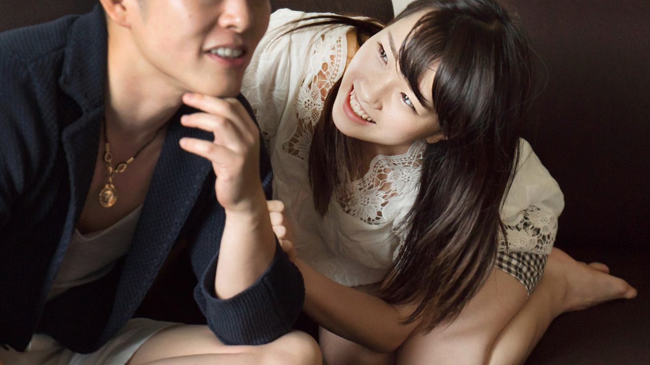 ｢チューしよ！｣笑顔で誘ういちゃいちゃH／Reina