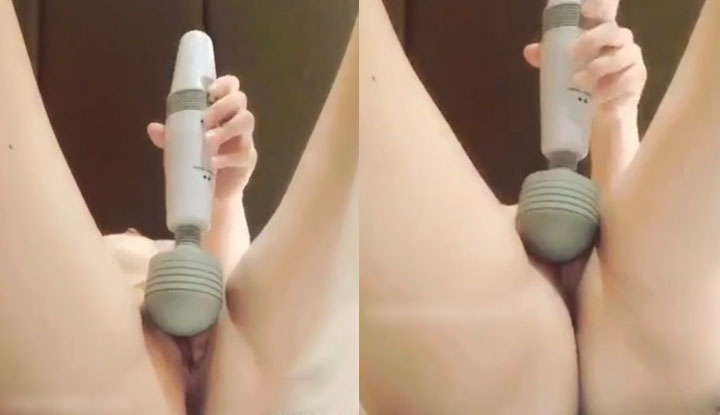 裸體寫真模特兒私底下果然也很淫蕩！在床上把玩震動按摩棒叫聲超銷魂！01