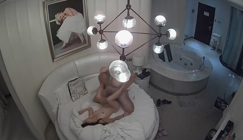 สาวเอากับชายหัวล้าน