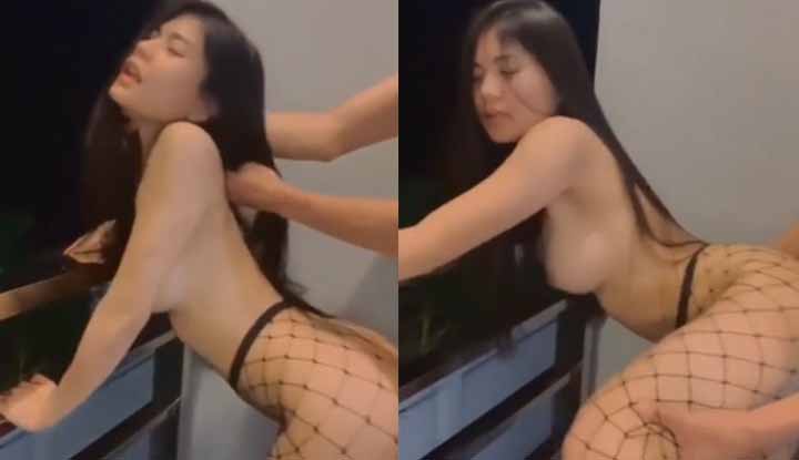 [Thailand] A little slut who likes to have sex on the balcony recently~ She said it is more exciting!