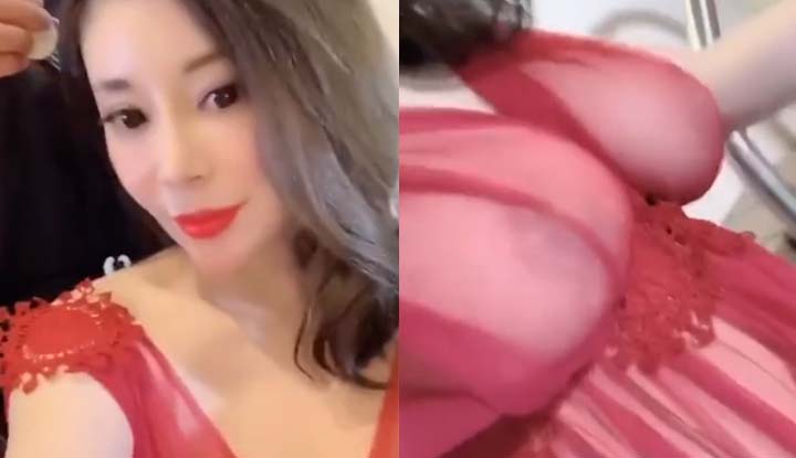 The lady with long hair is going out with the elders~ Isn't it too flashy!