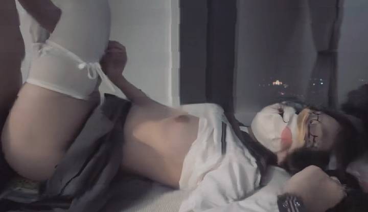 หลังจากจบการศึกษาไม่นาน ผมถูกพี่รุ่นพี่พามาเริ่มต้นการเทรดและรับบทบาทหลัก