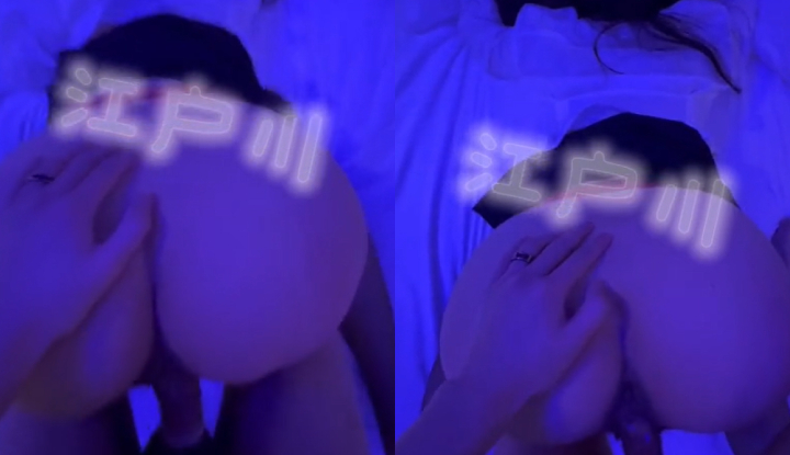 หลังจากที่ผมทำให้ช่องคลอดของแฟนสาวผ่อนคลายแล้ว ผมก็สนุกกับการสอดใส่เข้าออกทางด้านหลัง