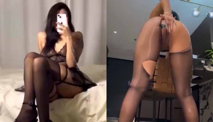 cold-hearted girl, imperial sister, lonely widow, older wife! black stockings with an open crotch, violent doggy style sex, fierce and aggressive penetration, sweet pussy sucking dick in a single-cock style, masturbating with sex toys, moaning nonstop!