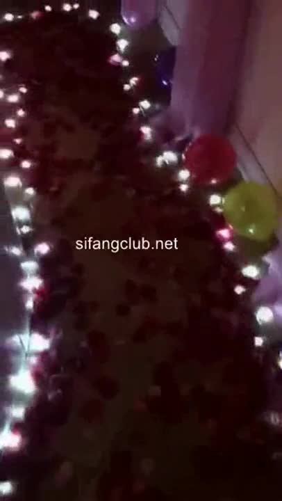 高颜值36F极品大胸网红美女自拍大尺度性感视频诱惑土豪包养,被后插猛操,淫叫：逼好痒,操我,干深一点,我要,操死我!