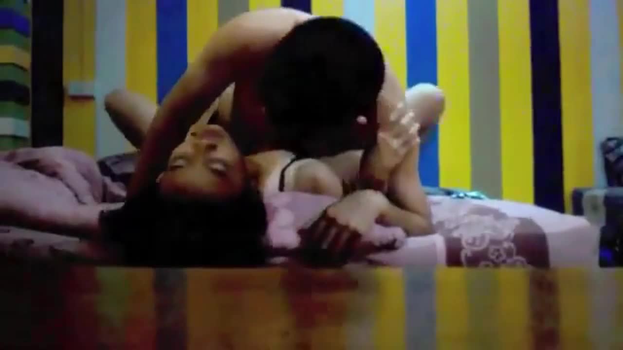 น้องม.4 กับพี่ม.5 ที่กำลังดังครับ