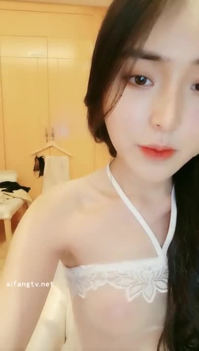 สาวแซ่บไลฟ์สด