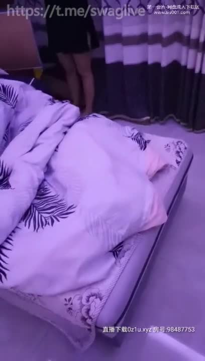 ผัวเธอไม่อยู่บ้านหรอ เราช่วยแก้เงี่ยนให้เอง