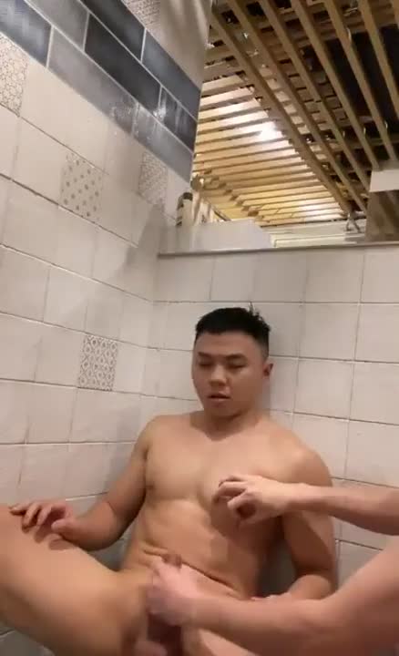 (เกย์) ห้องน้ำฟิตเนสเย็ดมันกว่าที่พี่คิด