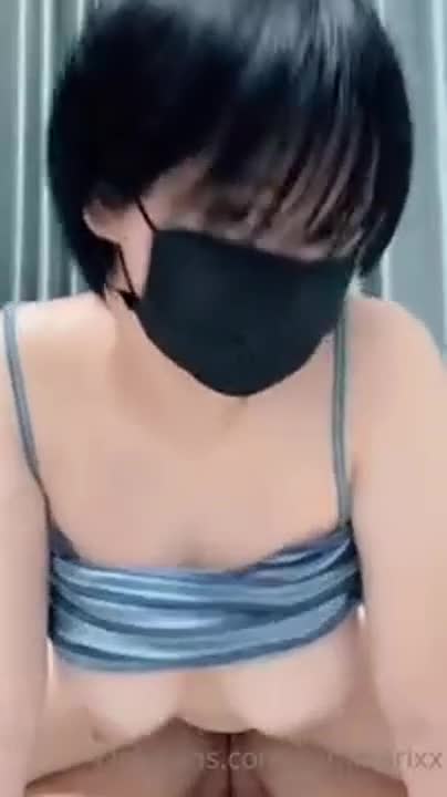 (ไทย) คลิปหลุด น้องKaminarixx สาวผมสั้นโดนใจ น่าจับมาขยี้หีสุดๆ