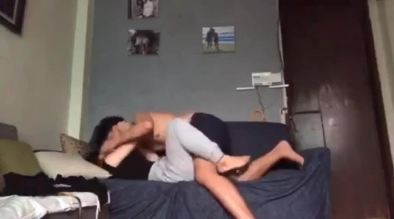 God couple, clip leaked, Thai teenage couple The style of fucking is not light. Let me tell you.