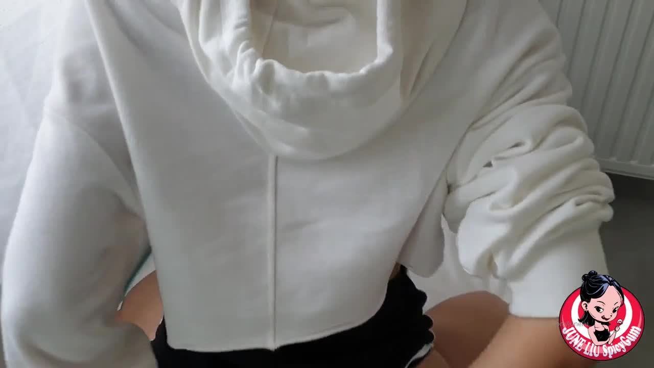 JuneLiu SpicyGum