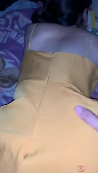 (เวียดนาม) โอ้ย ชุดนอนถอดยากจัง ให้ที่รักถอดให้หน่อยสิ