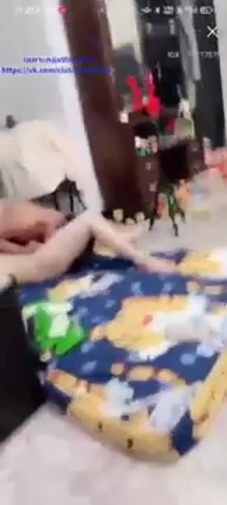 (ไทย) คู่เทพ หลุดน้องเหม่ยลี่ สาวขี้เงี่ยน โดนหนุ่มรุมเย็ดหีอย่างดุเดือด
