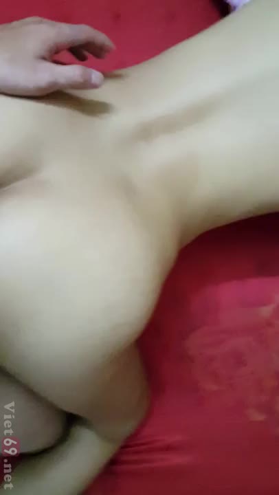 (เวียดนาม) คลิปโป๊แหกหีแล้วค่อยๆซอยถี่ๆ