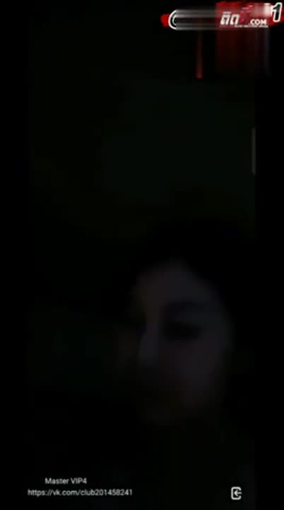 (ไทย) คลิปหลุดเน็ตไอดอล น้องออยรอยจูบ เย็ดสดกับผัวบนรถตู้