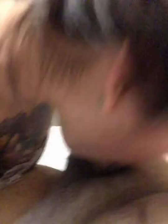 Let's go get some live sex, if it's like this. It's very good, brother. Thai pussy.