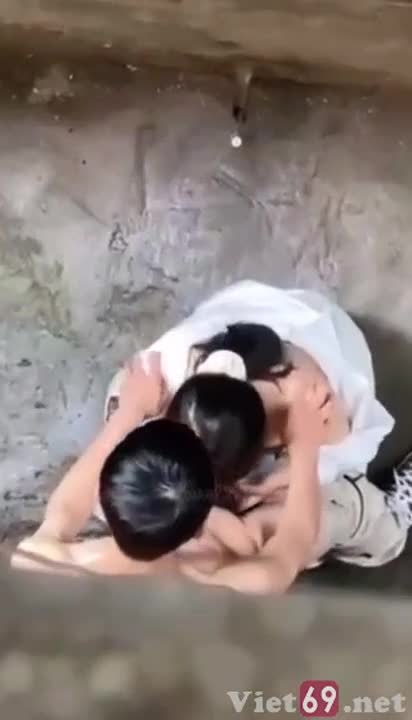 ลองดูนักเรียนหญิง BJ ให้แฟนหนุ่มในซอย