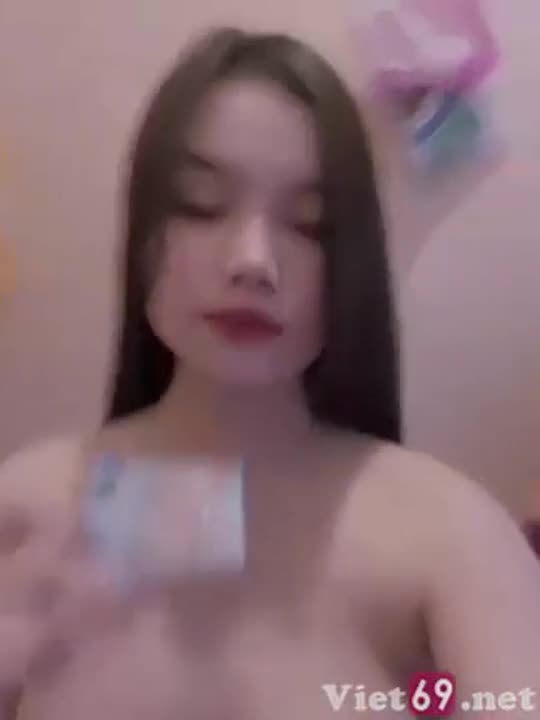 Ngoc Han - Stripping to Borrow Money - 17
