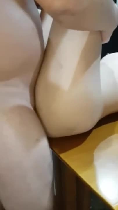 (ไทย) คลิปโป๊โดนเอาบนโต๊ะอาหาร 