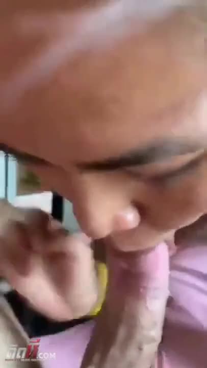 (ไทย) คลิปโป๊คลิปหลุดมาใหม่ สาวไทย หลุดทางบ้าน สาวผมทองนมใหญ่นั่งโม๊คควยให้ผม