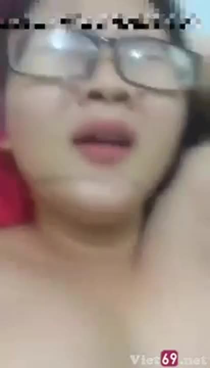 I am a chubby, playful, nearsighted child who likes to scream and spin around.