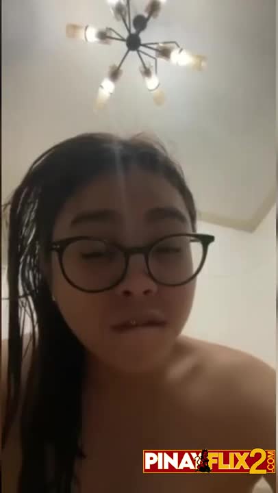 (ฟิลิปปินส์) ลิปโป๊สาวแว่นก็แว้นควยได้