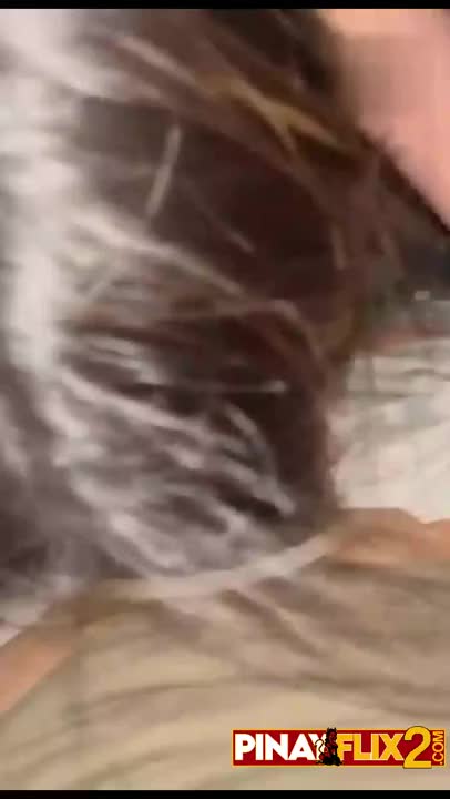 Lady Sucks Milk Tea On Agassi's Cock Tip