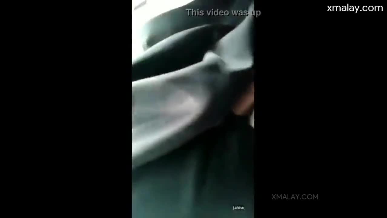 การไอ้แบบทุดังในรถ