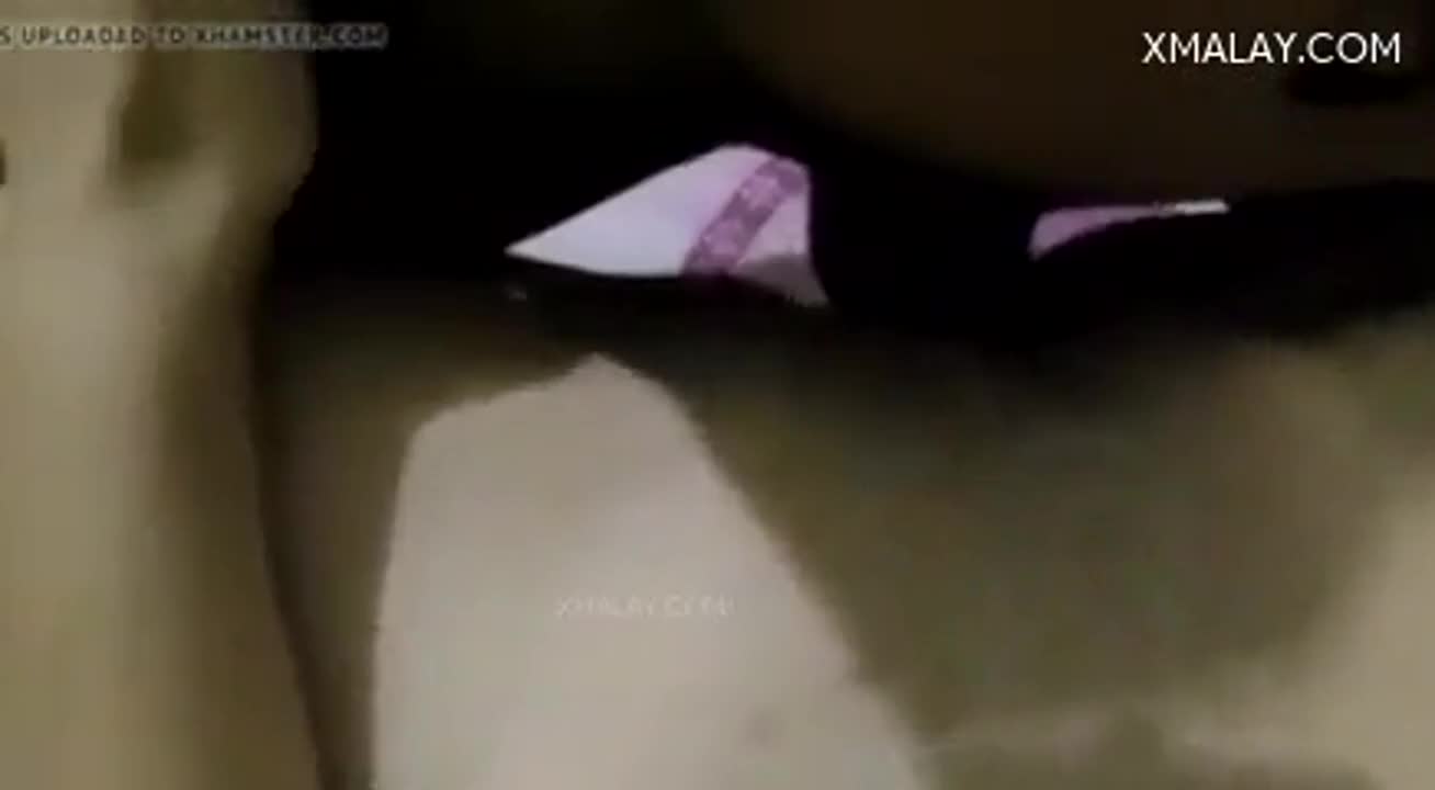 สาวมาเลยูสาวน้อยล่าสุดถูกเย็ดโดยอีโรตัวใหญ่