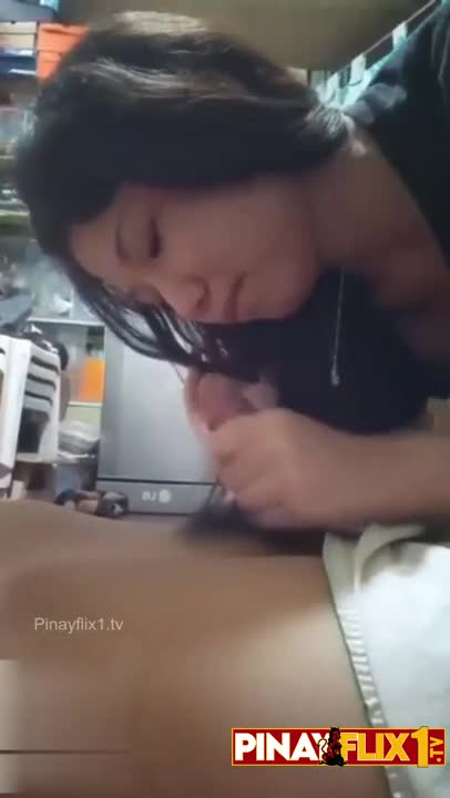 Good thing it's not difficult, cleaning is just a piece of cake for Ate.