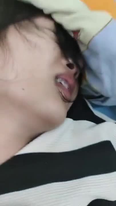 Home-made porn video of a young couple, filming themselves but accidentally leaked.