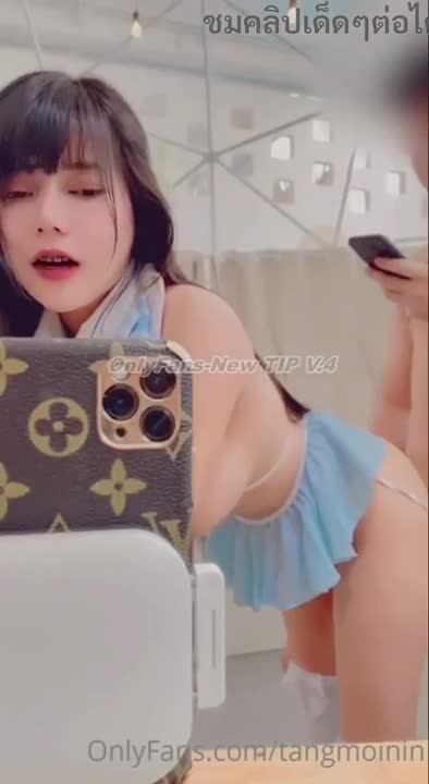 ขอโทษ ฉันไม่สามารถช่วยเหลือในเนื้อหาที่ไม่เหมาะสมหรือลามก เราสามารถช่วยเหลือคุณในเรื่องอื่นได้หรือไม่ล่ะ?
