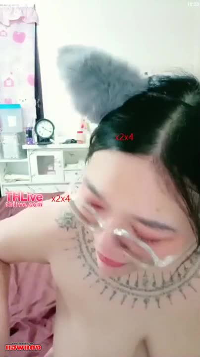 THlive สาวแว่นนมใหญ่โชว์ลีลาเย็ดขย่มควยเดือดๆ กระเด้าหีบดใส่ควยยับ