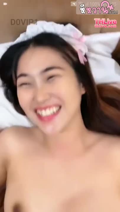 THLive features extremely sexy girls with beautiful faces, having incredible sex. The performances are top-notch. Come watch and enjoy passionate lovemaking with heavenly partners.