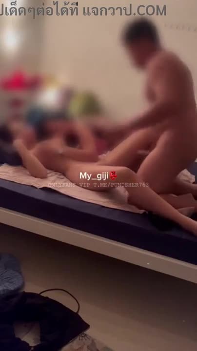 My friend is a young woman who loves swinging with a bold hairstyle. She made an appointment with a Thai massage therapist before having sex.